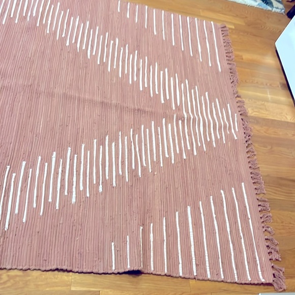 Urban Outfitters Wyatt Woven Rug  Size 5 x 7 NWT - Picture 6 of 7